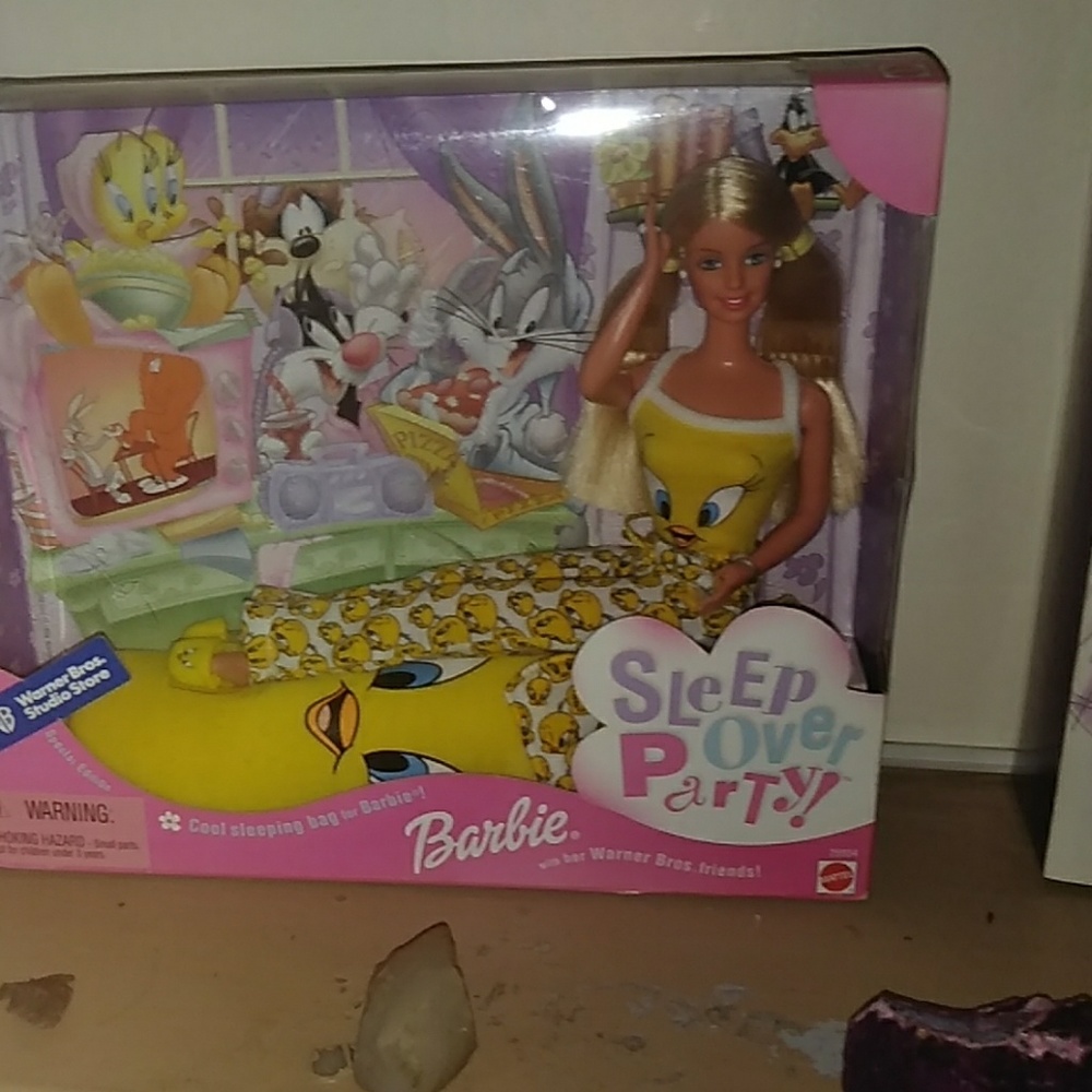 Tweetie barbie